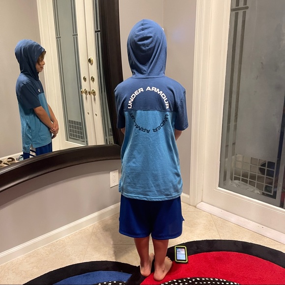 Under Armour boys hoodie shirt YMD - Picture 4 of 10